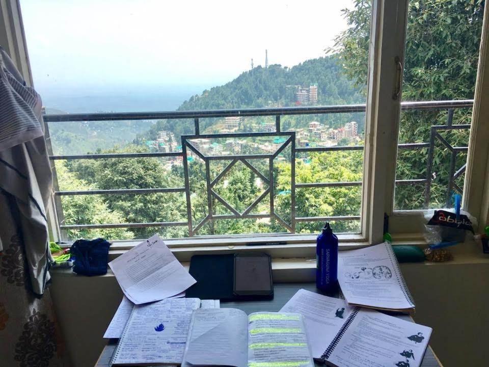 Oasis Guest House Bhagsu D'Shala 达兰萨拉 外观 照片