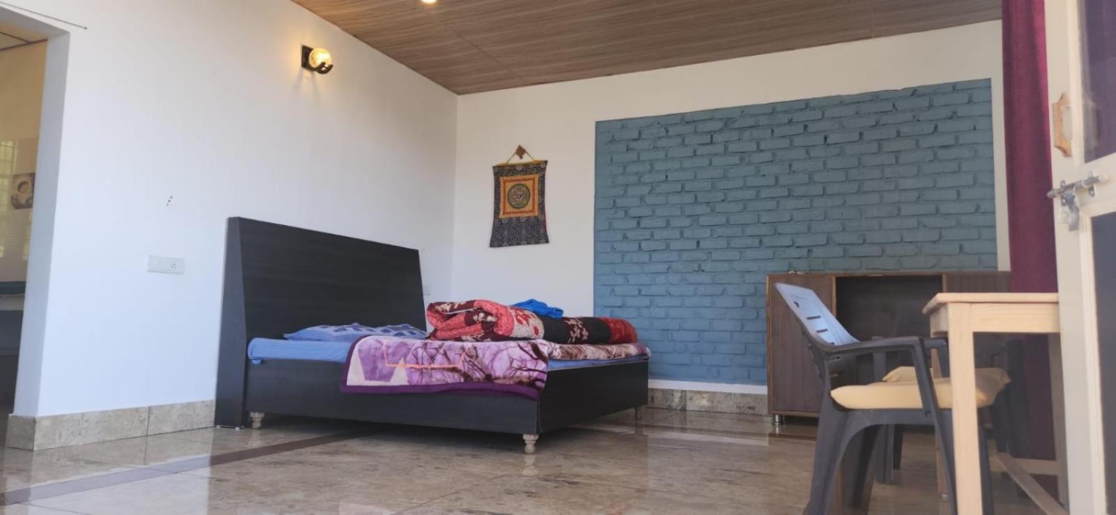 Oasis Guest House Bhagsu D'Shala 达兰萨拉 外观 照片